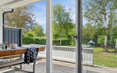 Mani - 1.1Km from the Sea: Gras, Grasland, Landschap, Ecoregio, Plain, Plantengemeenschap, Land Lot, Buitenmeubels, Prairie, Shrubland