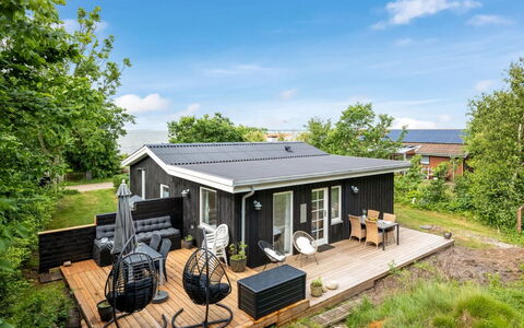 Alivia - 200M from the Sea: Gras, Grasland, Landschap, Ecoregio, Plain, Plantengemeenschap, Land Lot, Buitenmeubels, Prairie, Shrubland