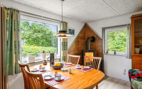 Alivia - 200M from the Sea: Gras, Grasland, Landschap, Ecoregio, Plain, Plantengemeenschap, Land Lot, Buitenmeubels, Prairie, Shrubland