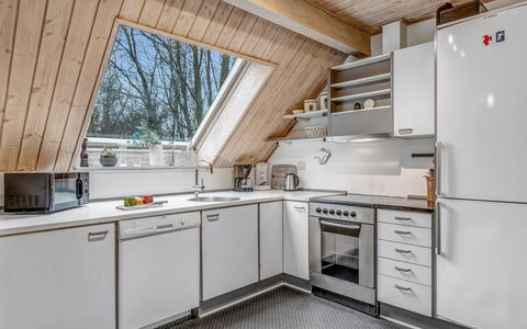 Hera: Keuken, Toestel Van De Keuken, Major Appliance, Countertop, Hout, Fornuis, Plafond, Gasfornuis, Interieur Ontwerp, Fornuis