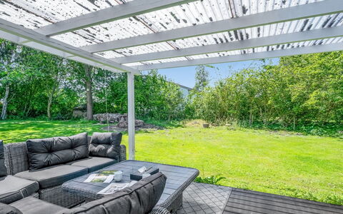 Galt - 500M from the Sea: Hout, Huis, Veranda, Dek, Hardwood, Dak, Beits, Houten Vloer, Eco Hotel
