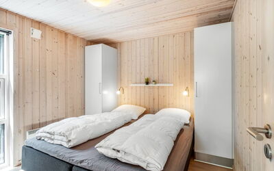 Fritzi - 1.7Km from the Sea