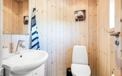 Fritzi - 1.7Km from the Sea