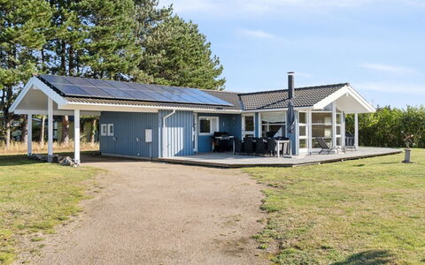 Ilsi - 275M from the Sea: Huis, Verblijf, Veranda, Siding, Boerderij, Outdoor Structuur