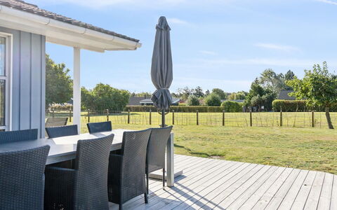 Ilsi - 275M from the Sea: Huis, Verblijf, Veranda, Siding, Boerderij, Outdoor Structuur