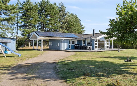 Ilsi - 275M from the Sea: Huis, Verblijf, Veranda, Siding, Boerderij, Outdoor Structuur