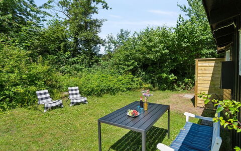 Krister - 900M from the Sea: Dak, Huis, Huis, Verblijf, Siding, Landgoed, Oprit, Garden Gebouwen, Werf, Schuur
