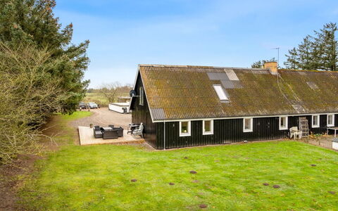 Thorgot - 3Km from the Sea: Gras, Dak, Verblijf, Huis, Landelijk Gebied, Huis, Land Lot, Boerderij, Gazon, Landgoed