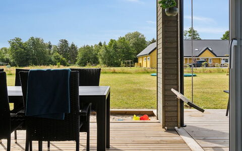 Henke - 475M from the Sea: 