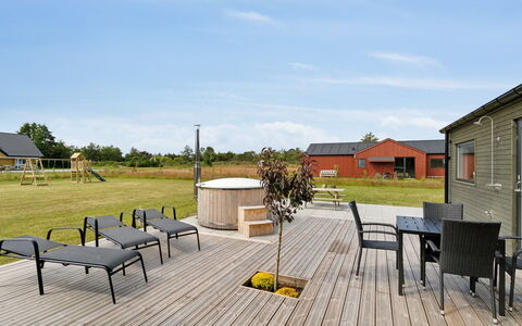 Henke - 475M from the Sea: 