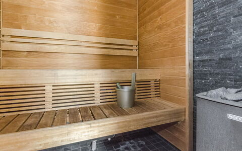 Levähdys: Meubilair, Stoel, Buitenmeubels, Tafel, Hout, Buitentafel, Keuken En Eettafel, Schaduw, Tuin, Paraplu