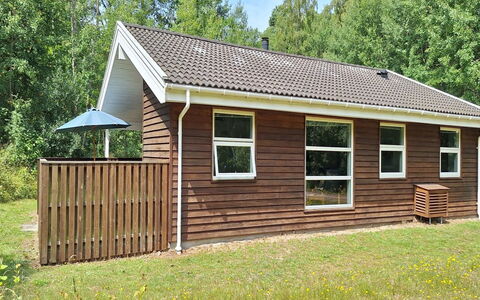 Emmie - 1.2Km from the Sea: Dak, Huis, Woongebied, Huis, Landgoed, Verblijf, Ontwerp