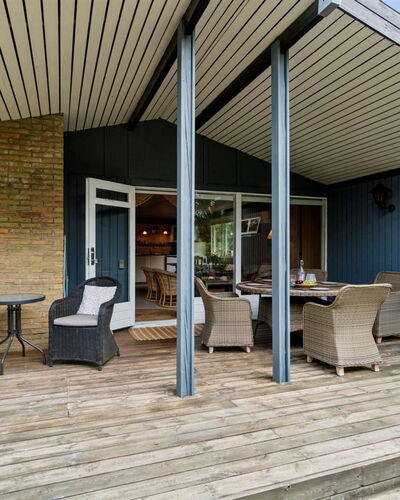 Sunita - 300M from the Sea