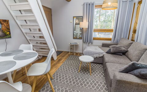 Rukaköngäs 27: Interieur Ontwerp, Hout, Flooring, Verdieping, Meubilair, Huis, Woonkamer, Appartement, Kamer, Bankstel