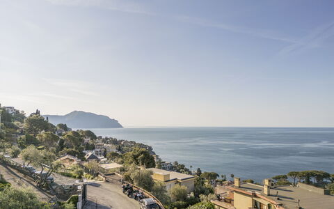 Pieve Ligure Seaside View, Wifi: Kust, Horizon, Kust En Oceanic Landvormen, Zee, Landschap, Oceaan, Kust, Heuvel Station, Strand, Voorgebergte