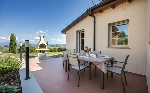 Villacolle 1, Poggio a Caiano, Hot Tub, Wifi, Ac: Tafel, Fabriek, Lucht, Eigendom, Meubilair, Venster, Wolk, Gebouw, Azure, Bloempot