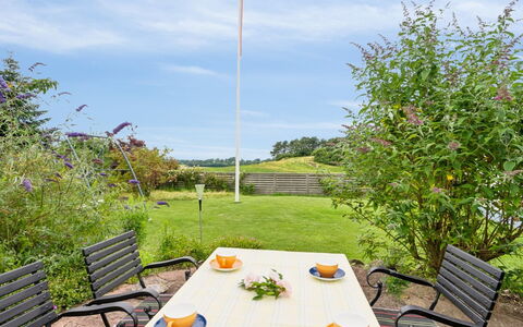 Keyla - 2.3Km from the Sea: Dak, Huis, Huis, Verblijf, Siding, Landgoed, Oprit, Garden Gebouwen, Werf, Schuur