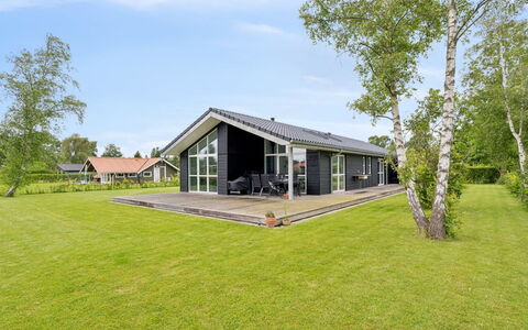 Hæryst - 300M from the Sea: Dak, Huis, Huis, Verblijf, Deur, Siding, Dek, Veranda, Plank, Hardwood