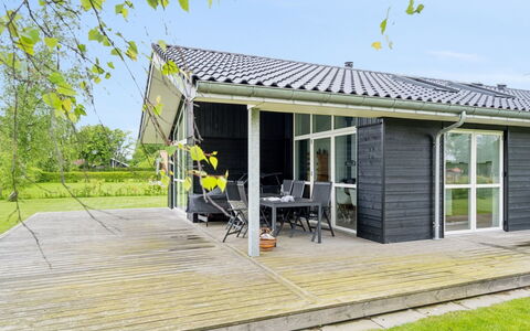 Hæryst - 300M from the Sea: Dak, Huis, Huis, Verblijf, Deur, Siding, Dek, Veranda, Plank, Hardwood