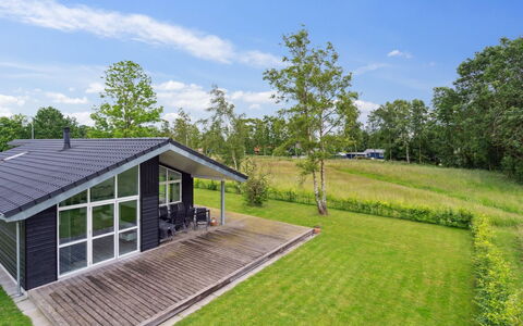 Hæryst - 300M from the Sea: Dak, Huis, Huis, Verblijf, Deur, Siding, Dek, Veranda, Plank, Hardwood