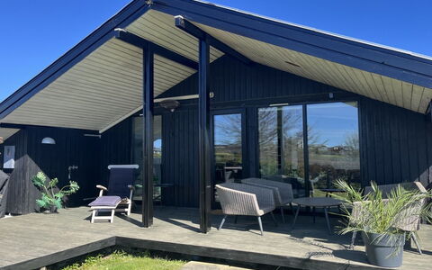 Lauha - 400M from the Sea: Hout, Huis, Veranda, Dek, Hardwood, Dak, Beits, Houten Vloer, Eco Hotel