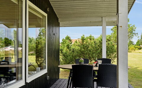 Mirkka - 200M from the Sea: Gras, Grasland, Land Lot, Verblijf, Landelijk Gebied, Weide, Garden Gebouwen, Tuin, Schuur