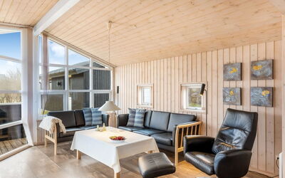 Dagmar - 500M from the Sea