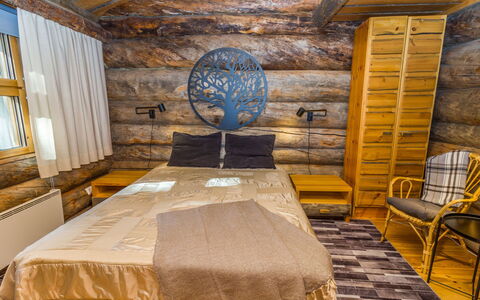 Kelokanerva: Slaapkamer, Bed, Bedding, Laken, Hout, Interieur Ontwerp, Verdieping, Flooring, Bed Frame, Plafond