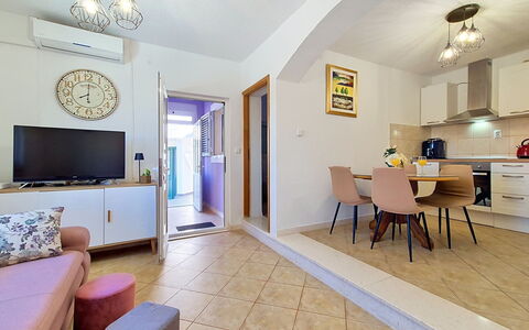 Nancy: Flooring, Interieur Ontwerp, Appartement, Verdieping, Huis, Meubilair, Plafond, Kamer, Woonkamer, Bankstel