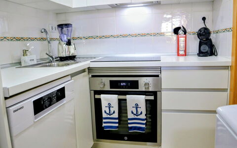 El Pinar de San Ginés: Major Appliance, Keuken, Toestel Van De Keuken, Huishoudapparatuur, Cabinetry, Fornuis, Countertop, Kamer, Fornuis, Gasfornuis