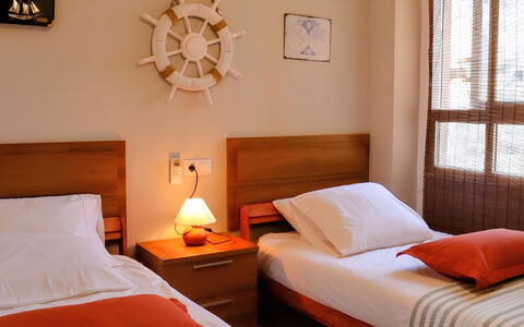 El Pinar de San Ginés: Meubilair, Interieur Ontwerp, Muur, Hout, Flooring, Slaapkamer, Bed, Verdieping, Kamer, Textiel