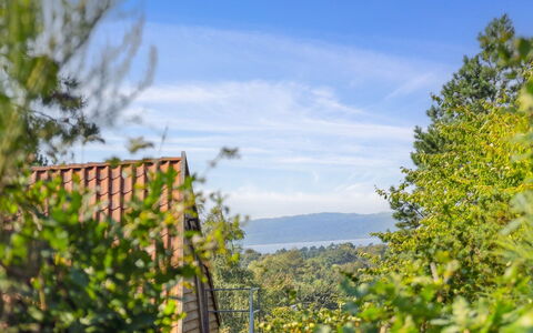 Lavrans - 1Km from the Sea: Dak, Huis, Huis, Verblijf, Deur, Siding, Dek, Veranda, Plank, Hardwood