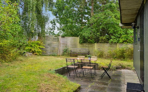 Lavrans - 1Km from the Sea: Dak, Huis, Huis, Verblijf, Deur, Siding, Dek, Veranda, Plank, Hardwood