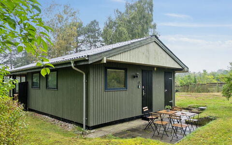 Lavrans - 1Km from the Sea: Dak, Huis, Huis, Verblijf, Deur, Siding, Dek, Veranda, Plank, Hardwood