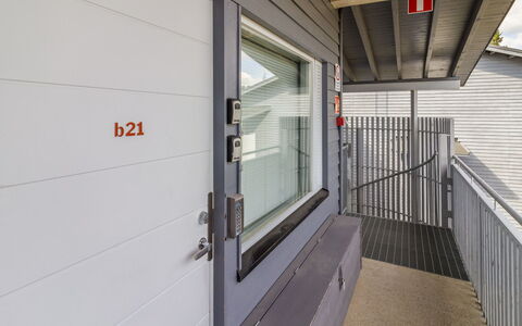 Vuosselin Helmi B21: Samengesteld Materiaal, Appartement, Siding, Metaal, Beton, Daylighting, Aluminium, Home Deur