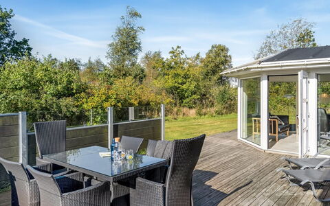 Martina - 500M from the Sea: Gras, Grasland, Land Lot, Verblijf, Landelijk Gebied, Weide, Garden Gebouwen, Tuin, Schuur