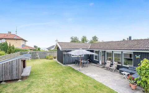 Tenho - 150M from the Sea: Huis, Verblijf, Veranda, Siding, Boerderij, Outdoor Structuur