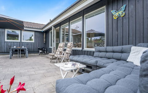 Tenho - 150M from the Sea: Huis, Verblijf, Veranda, Siding, Boerderij, Outdoor Structuur
