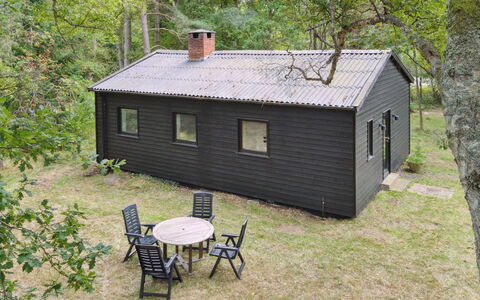 Andresine - 1.3Km from the Sea: Hout, Dak, Architectuur, Huis, Huis, Verblijf, Siding, Hardwood, Helling, Landgoed
