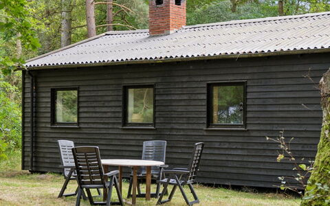 Andresine - 1.3Km from the Sea: Hout, Dak, Architectuur, Huis, Huis, Verblijf, Siding, Hardwood, Helling, Landgoed