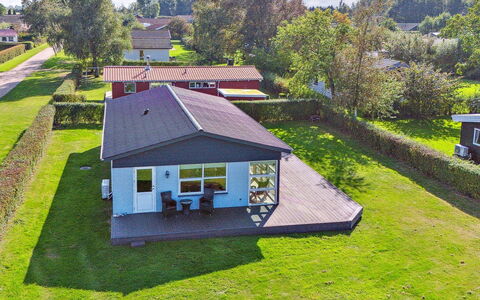 Todor - 150M from the Sea: Huis, Huis, Dak, Woongebied, Verblijf, Landgoed, Boerderij, Gazon, Landscaping, Siding