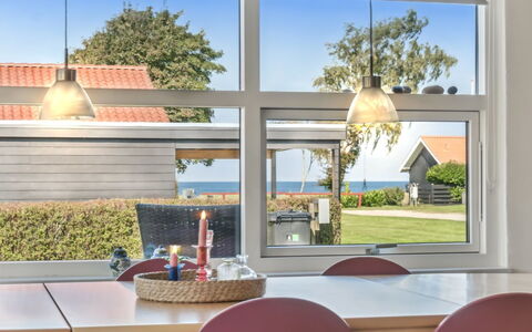 Todor - 150M from the Sea: Huis, Huis, Dak, Woongebied, Verblijf, Landgoed, Boerderij, Gazon, Landscaping, Siding