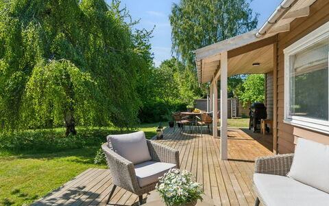 Jovana - 150M to the Fjord: Hout, Dak, Architectuur, Huis, Huis, Verblijf, Siding, Hardwood, Helling, Landgoed