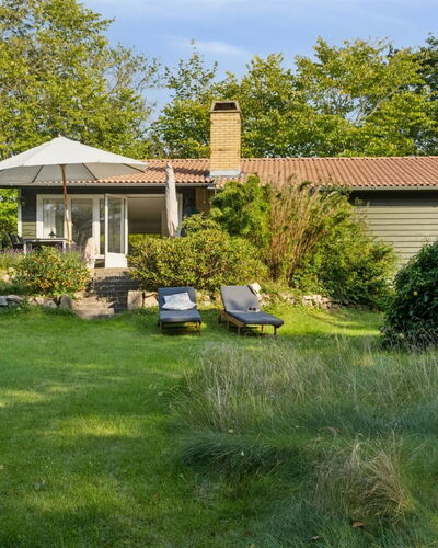 Awenita - 250M from the Sea