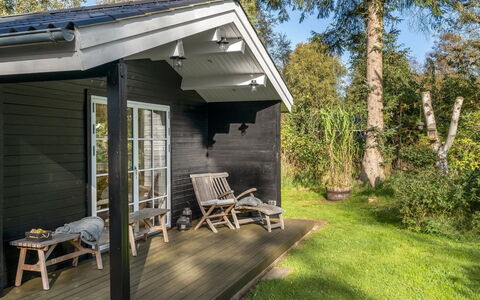 Evi - 500M from the Sea: Gras, Grasland, Land Lot, Verblijf, Landelijk Gebied, Weide, Garden Gebouwen, Tuin, Schuur
