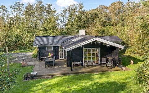 Evi - 500M from the Sea: Gras, Grasland, Land Lot, Verblijf, Landelijk Gebied, Weide, Garden Gebouwen, Tuin, Schuur