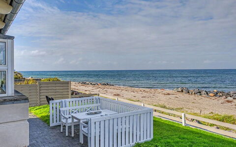 Diderik - 5M from the Sea: Blauw, Kust, Zee, Kust En Oceanic Landvormen, Kust, Oceaan, Strand, Schaduw, Tropen, Geluid
