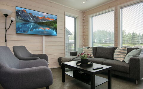 Himos Alppinotko 6 B: Meubilair, Bankstel, Interieur Ontwerp, Hout, Woonkamer, Flooring, Huis, Verdieping, Plafond