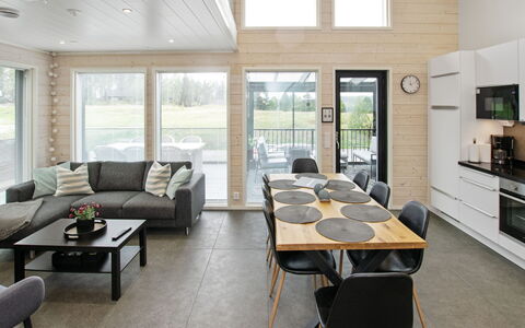 Himos Alppinotko 6 B: Hout, Plafond, Woonkamer, Hardwood, Keuken En Eettafel, Houten Vloer, Bankstel, Beits, Plank