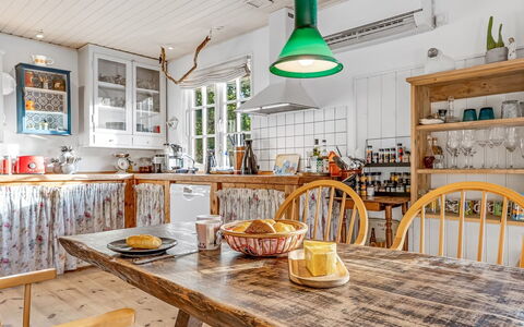 Heraldine - 400M from the Sea: Appartement, Condominium, Landgoed, Balkon, Villa, Hotel